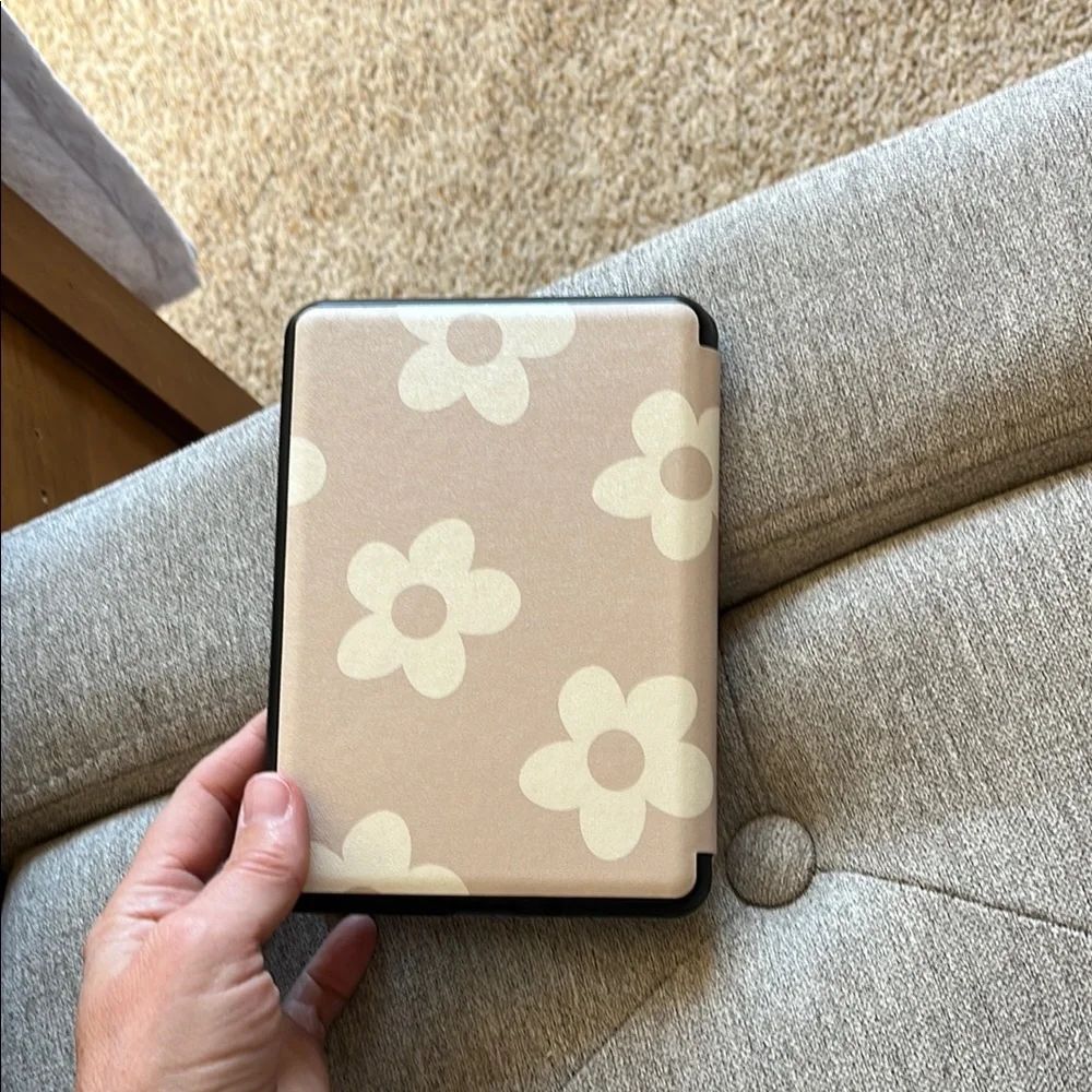 Kindle cover / case for Amazon Kindle 11 Gen - Floral personalized by Imcase